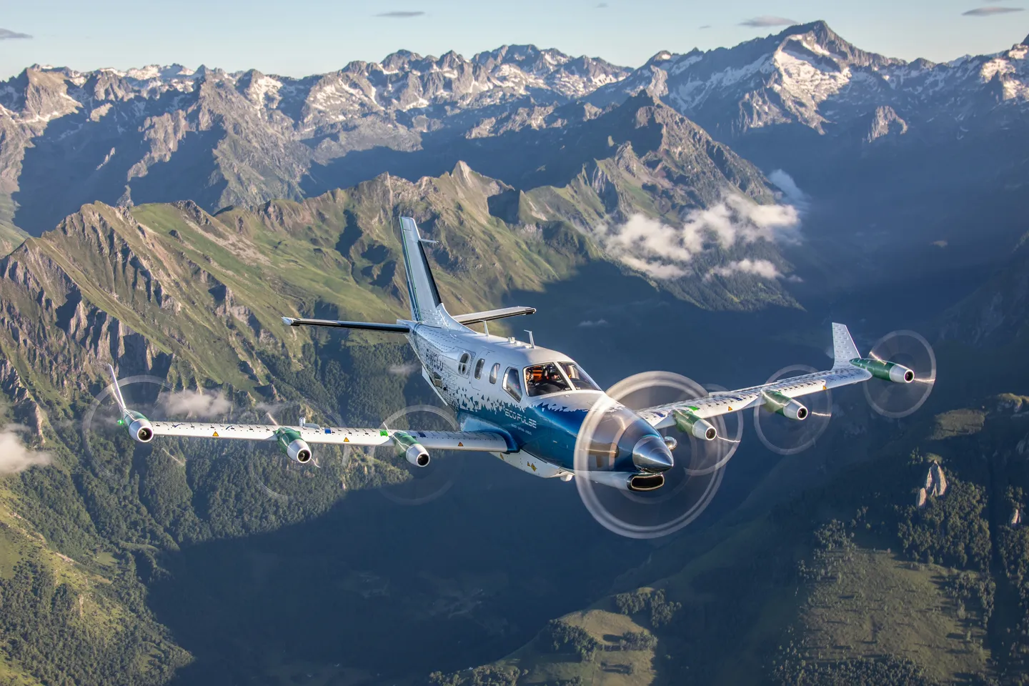 Airline360